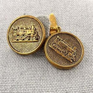 Goldtone Vintage Round Button Train Cuff Links